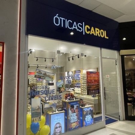 Logo da loja oticas carol